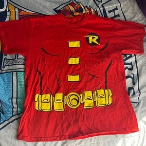 Robin T-Shirt
